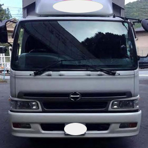 トラック正面画像